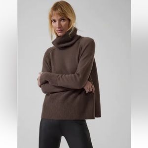 Athleta Aspen Cashmere Turtleneck, COZY chocolate brown New w/ tags!